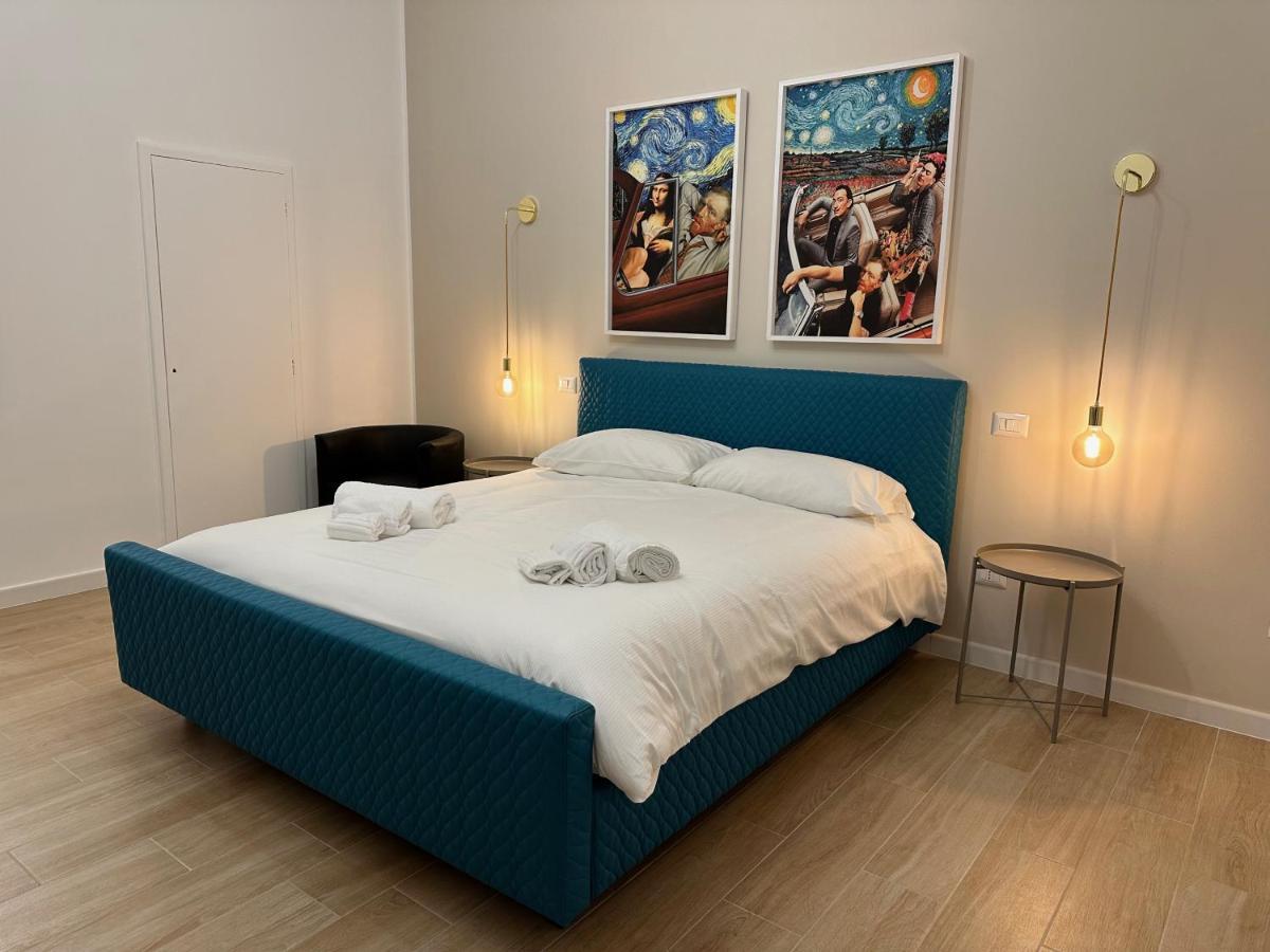 Nouvelle Vag - Apartment & Room Трані Екстер'єр фото